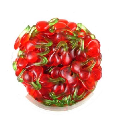 Haribo Cherries 175g to żelki w kształcie wiśni o intensywnym owocowym smaku. Idealne dla miłośników słodkości, świetne jako przekąska na imprezy lub do codziennego podjadania.